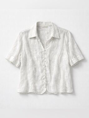 White Short Sleeve Button-Up Shirt | Textured Fabric | Relaxed Fit